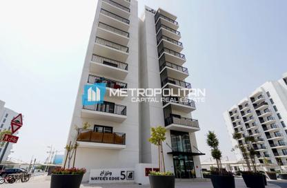 Apartment - 2 Bedrooms - 2 Bathrooms for sale in Waters Edge - Yas Island - Abu Dhabi