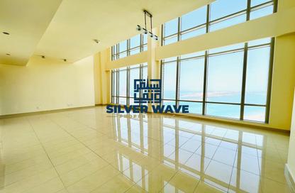 Apartment - 2 Bedrooms - 3 Bathrooms for rent in Nation Towers - Corniche Road - Abu Dhabi