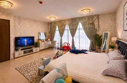 Villa - 3 Bedrooms - 5 Bathrooms for sale in Oasis Villas - District 13 - Jumeirah Village Circle - Dubai