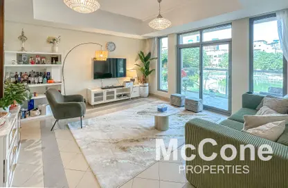 Apartment - 4 Bedrooms - 3 Bathrooms for rent in Canal Villas Tower 2 - Canal Villas - The Views - Dubai