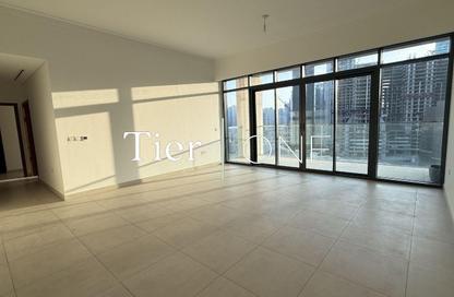 Apartment - 2 Bedrooms - 2 Bathrooms for rent in Vida Residence 1 - Vida Residence - The Hills - Dubai