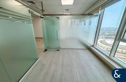 Office Space - Studio for rent in Churchill Towers - Business Bay - Dubai