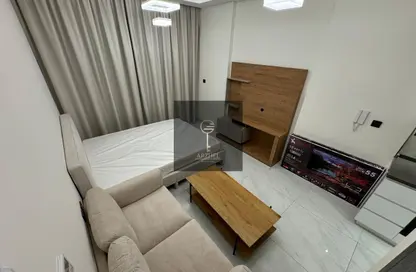Apartment - 1 Bathroom for sale in Samana Park Views - Arjan - Dubai