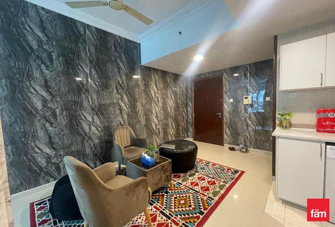 75011221 - Property Image 3