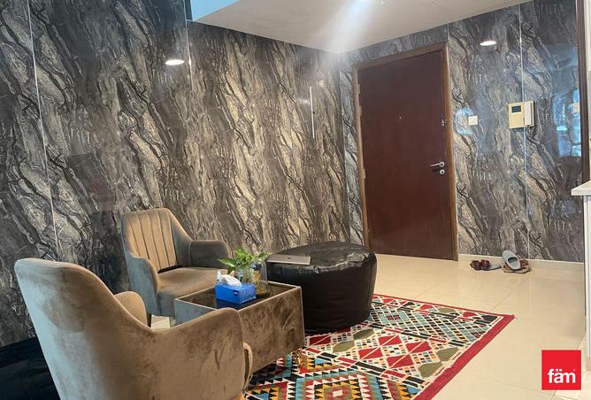 75011221 - Property Image 2