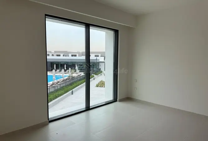 100420738 - Property Image 2
