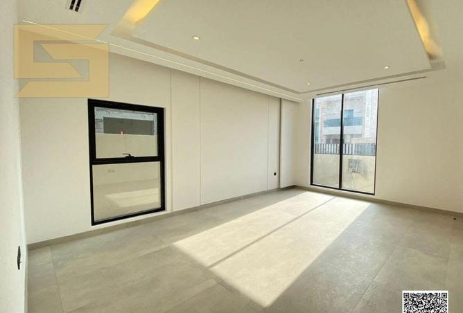 145053703 - Property Image 2