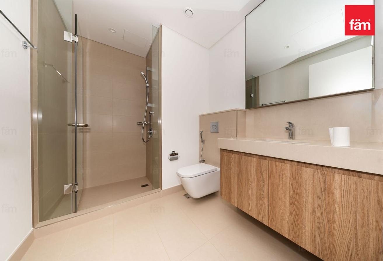 Corner Unit | Unfurnished | Burj Khalifa View photo 24