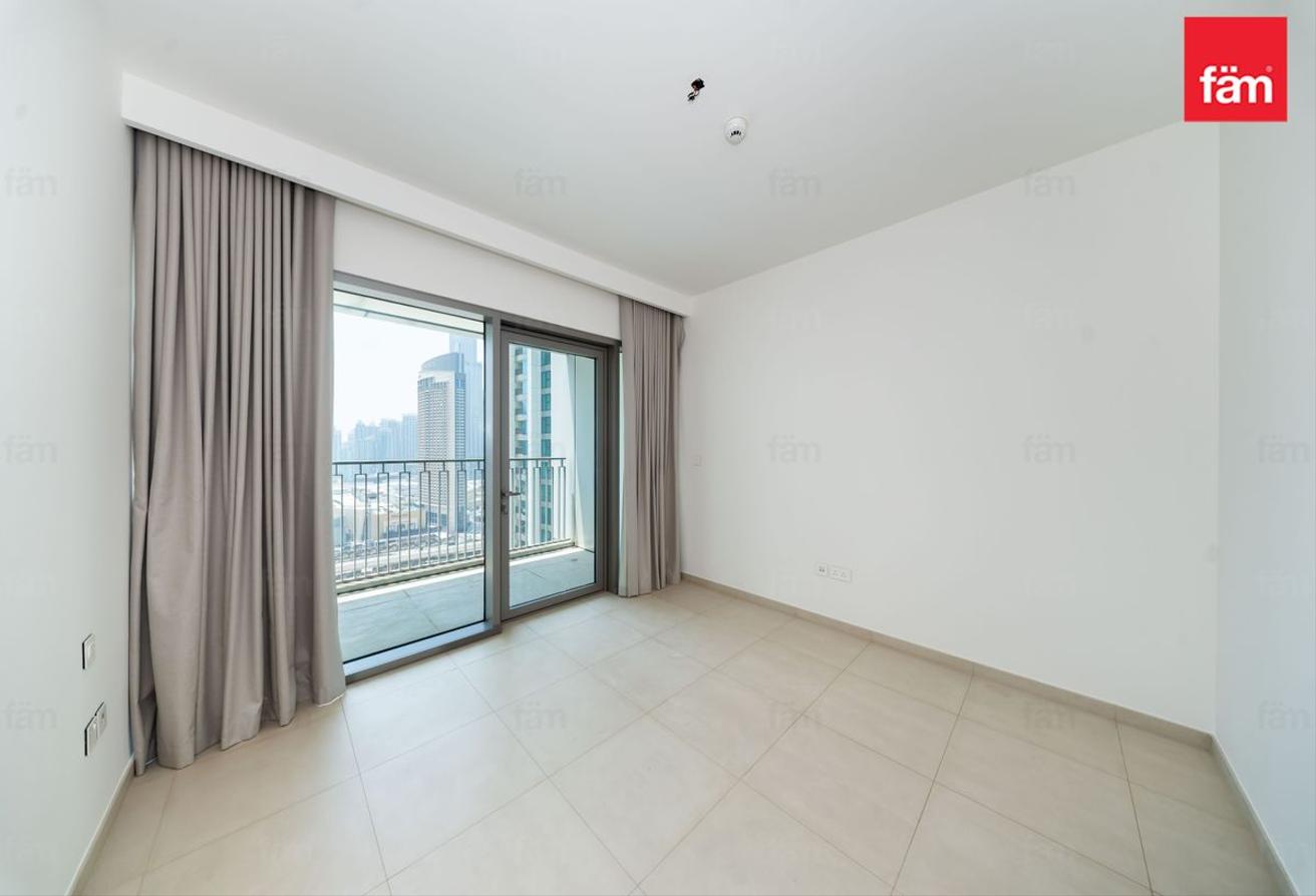 Corner Unit | Unfurnished | Burj Khalifa View photo 15