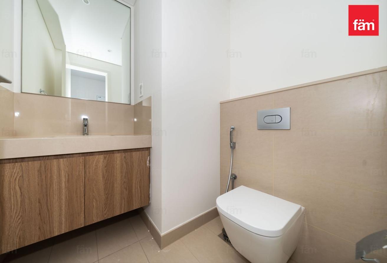 Corner Unit | Unfurnished | Burj Khalifa View photo 22