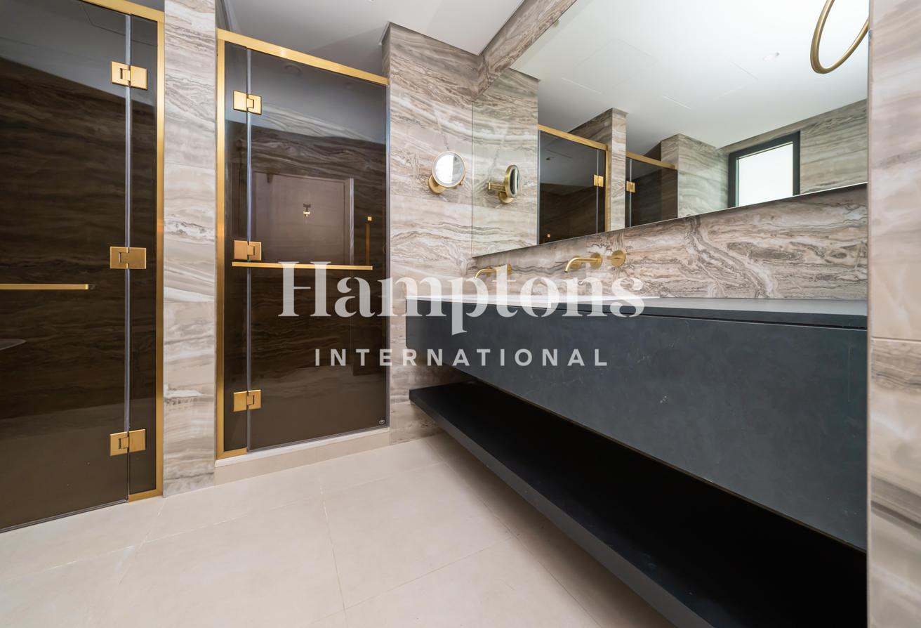 Avant-garde living | Park & Pool View | Brand New photo 29