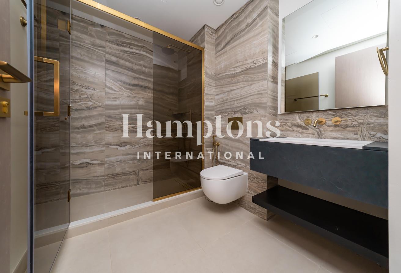 Avant-garde living | Park & Pool View | Brand New photo 30
