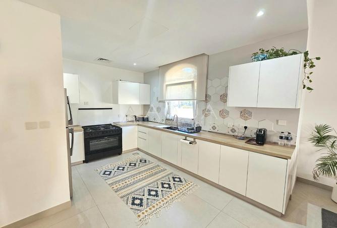 82781144 - Property Image 2