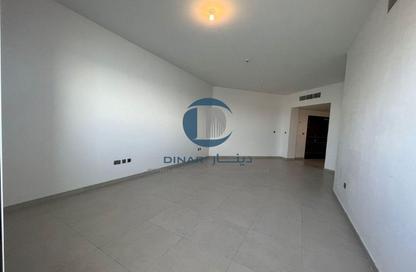 Apartment - 2 Bedrooms - 4 Bathrooms for rent in Al Reef Tower - Corniche Road - Abu Dhabi Apartment - 2 Bedrooms - 4 Bathrooms for rent in Al Reef Tower - Corniche Road - Abu Dhabi