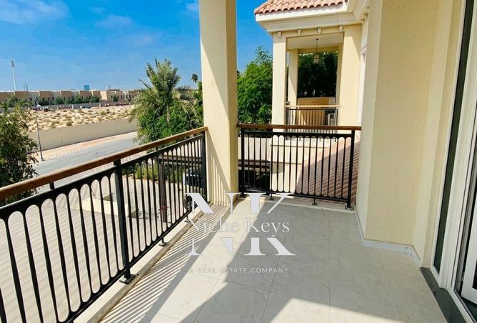 70280876 - صورة العقار 2