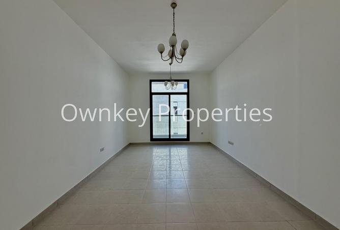 106421131 - Property Image 2