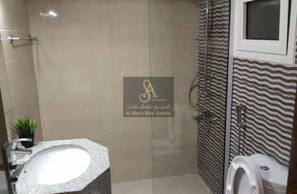 Apartment - 2 Bedrooms - 2 Bathrooms for sale in Oasis Tower - Al Rashidiya 1 - Al Rashidiya - Ajman