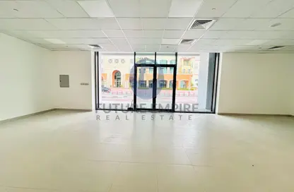 Shop - Studio for rent in Dubai Healthcare City - Bur Dubai - Dubai
