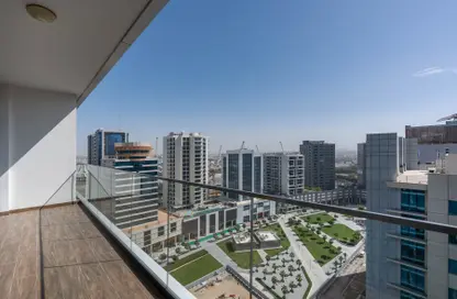 Apartment - 1 Bedroom - 2 Bathrooms for sale in SOL Bay - Business Bay - Dubai