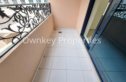 شقة - غرفة نوم - 1 حمام للايجار في مبنى منخول - منخول - بر دبي - دبي شقة - غرفة نوم - 1 حمام للايجار في مبنى منخول - منخول - بر دبي - دبي