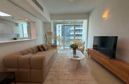 Apartment - 2 - 3 for sale in Hub Canal 2 - Hub Golf View Apartments - Dubai Sports City - Dubai