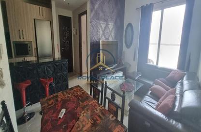شقة - غرفة نوم - 1 حمام للايجار في ماريا تاور - الفرجان - دبي