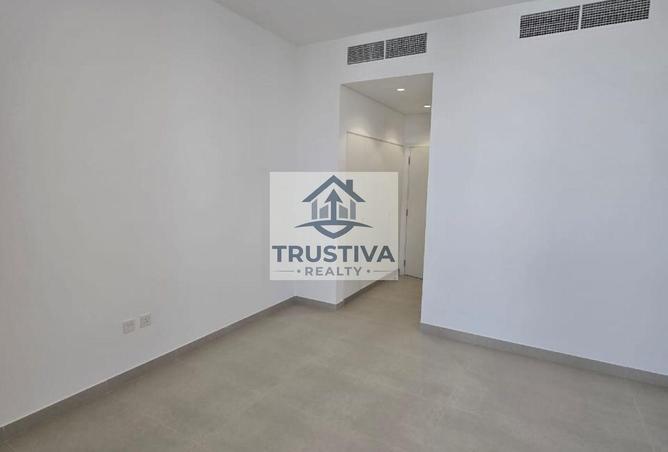 129781856 - Property Image 3