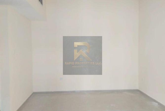 74233599 - صورة العقار 3