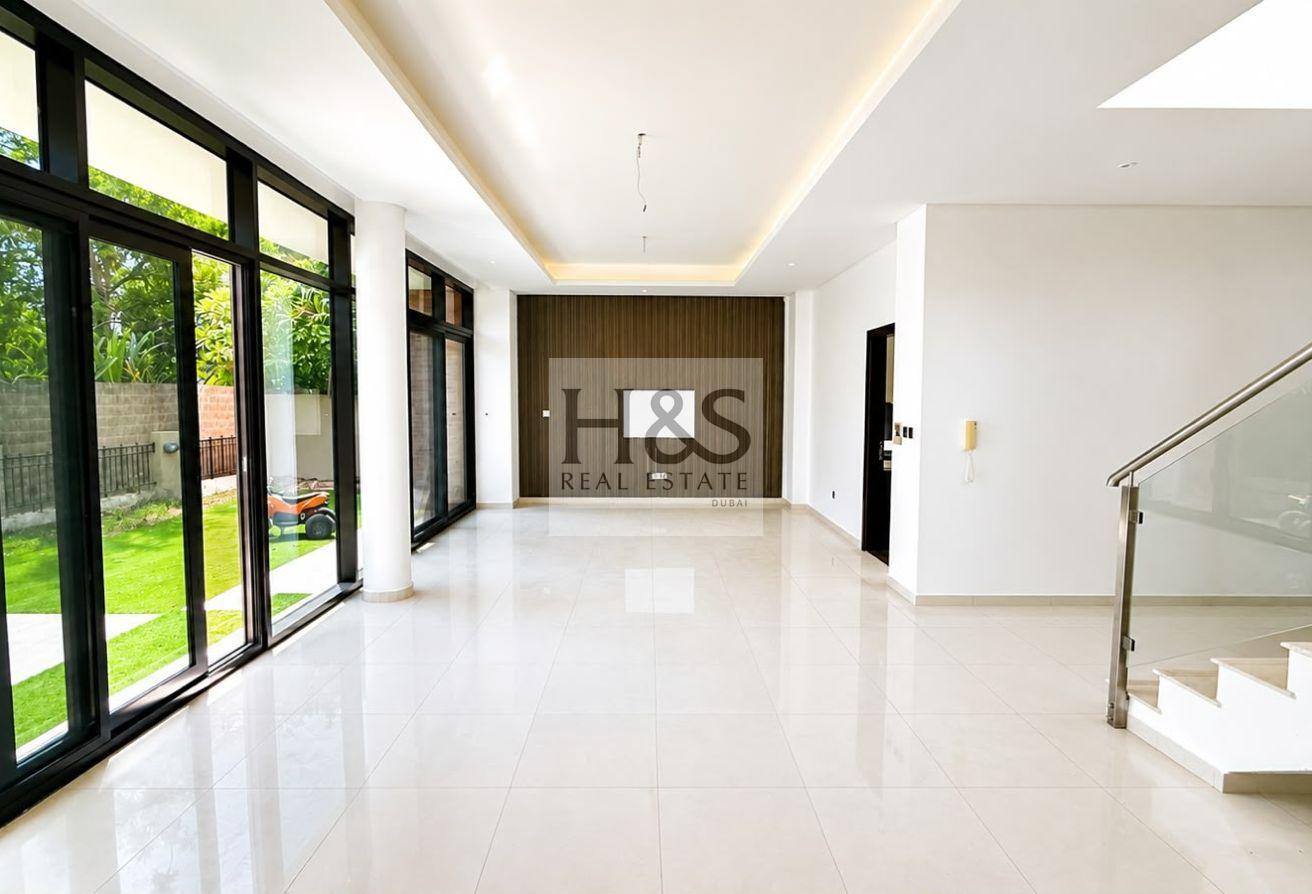 5 Bed Ensuite l Maid Room |Stand Alone l Park View photo 2