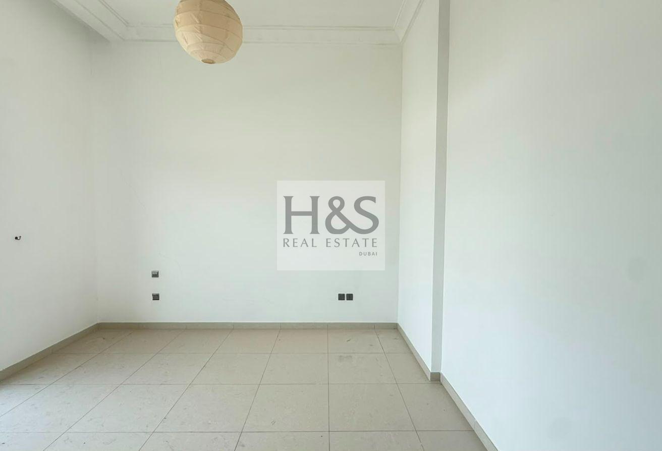 5 Bed Ensuite l Maid Room |Stand Alone l Park View photo 5