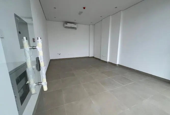 74251386 - Property Image 3