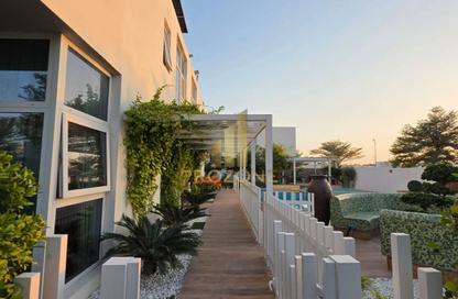 Villa - 6 - 5 for sale in Vardon - Damac Hills 2 - Dubai Villa - 6 - 5 for sale in Vardon - Damac Hills 2 - Dubai