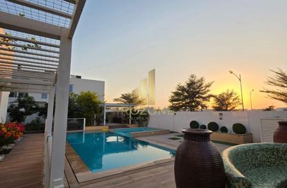 Villa - 6 - 5 for sale in Vardon - Damac Hills 2 - Dubai Villa - 6 - 5 for sale in Vardon - Damac Hills 2 - Dubai