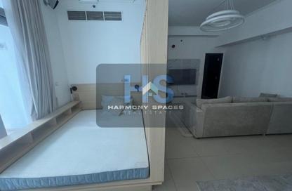 Apartment - 1 Bedroom - 2 Bathrooms for rent in DEC Tower 1 - DEC Towers - Dubai Marina - Dubai