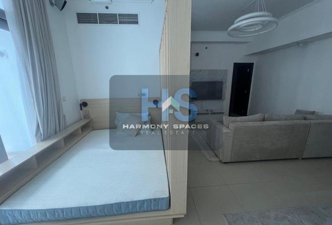 123830566 - Property Image 2