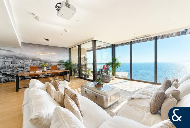 98240301 - Property Main Image