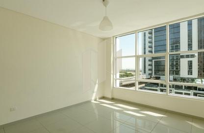 Apartment - 1 Bedroom - 1 Bathroom for rent in Park Central - Business Bay - Dubai