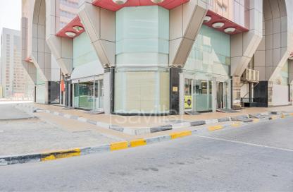 Retail - Studio for rent in LuLu Center Building - Al Danah - Abu Dhabi