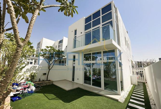 87041119 - Property Image 2