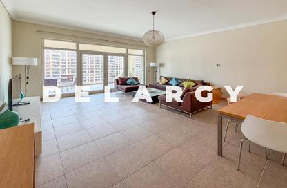 Apartment - 2 Bedrooms - 4 Bathrooms for rent in Al Das - Shoreline Apartments - Palm Jumeirah - Dubai