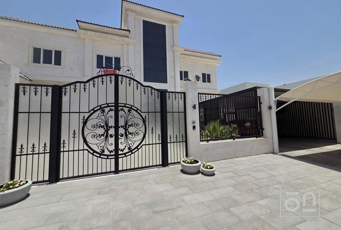 96937232 - Property Image 2