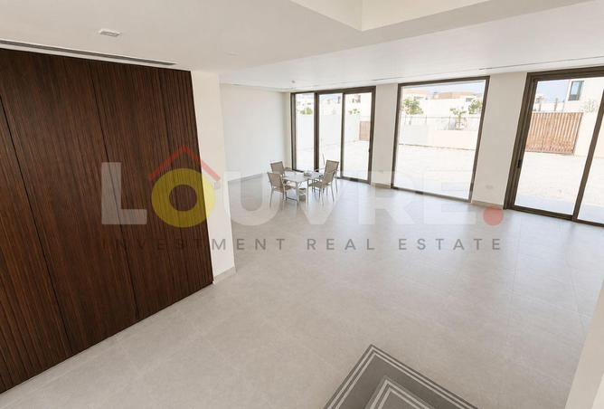 142844445 - Property Image 3