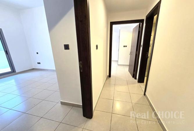 83232701 - Property Image 2