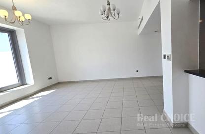 Apartment - 2 - 3 for rent in Masaken Al Muraqqabat 07 - Al Muraqqabat - Deira - Dubai