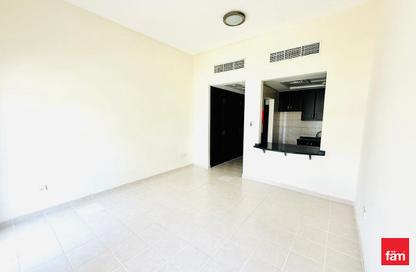 Apartment - Studio - 1 for rent in Building 171 - Contemporary Cluster - Discovery Gardens - Dubai