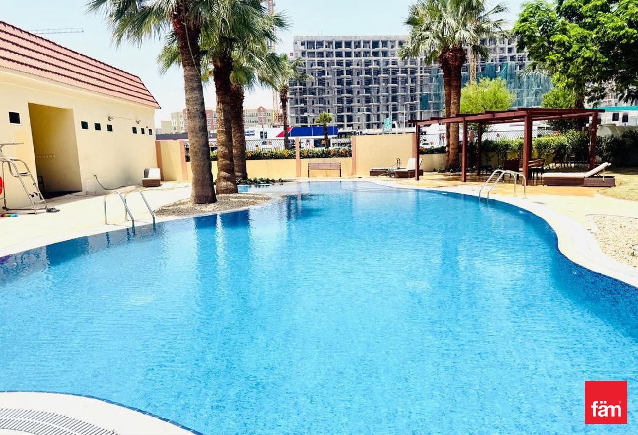 Free 1 Month | Near To Metro | Low Floor photo 13
