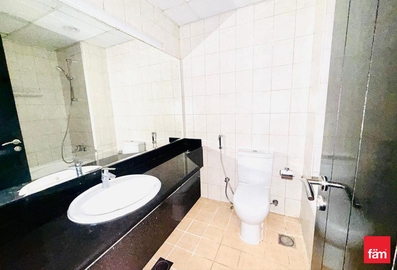 Free 1 Month | Near To Metro | Low Floor photo 8
