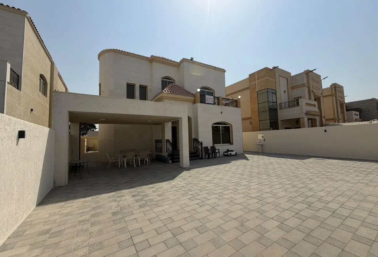 166082568 - Property Main Image