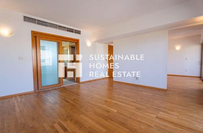 Townhouse - 3 - 4 for rent in Al Tharwaniyah Community - Al Raha Gardens - Abu Dhabi