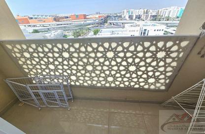 Apartment - 1 Bedroom - 2 Bathrooms for rent in Muwaileh 29 Building - Muwaileh - Sharjah